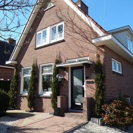 Bedje Aan Het Water * Noorden